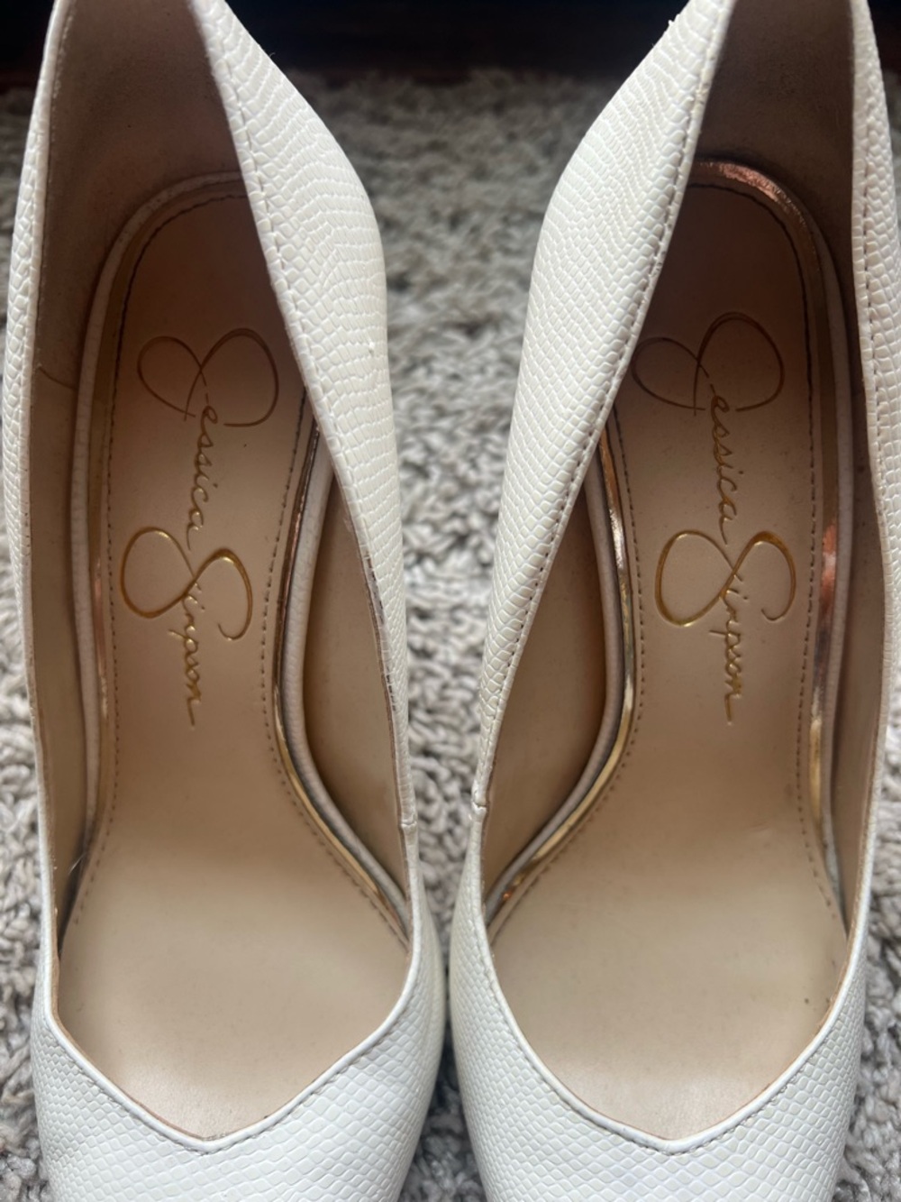 Jessica Simpson White Textured Pointed Toe High Heels - Picture 2 of 11